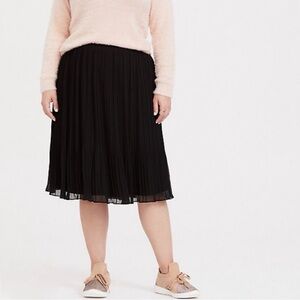 Torrid Black Midi Pleated Skirt